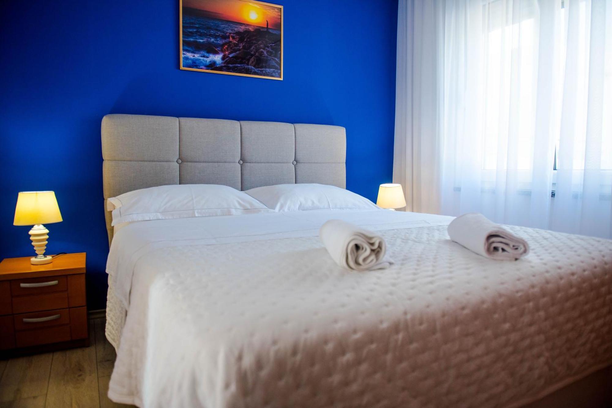 Apartments Martinovic Zaostrog Ngoại thất bức ảnh